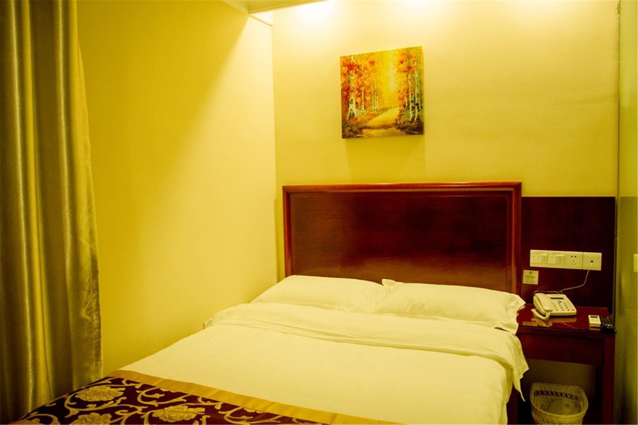 Greentree Inn Jiangsu Taizhou Jingjiang Renmin S) Road Zhongxu Road Business Hotel 外观 照片